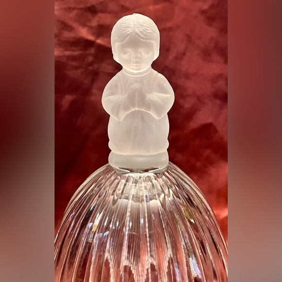 House of Goebel 1978 Crystal Bell Girl Praying Prayer West Germany Tags VTG New - Picture 11 of 13